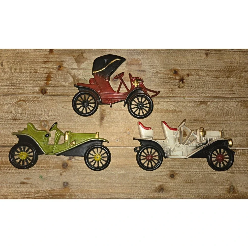 Vintage 1970s Midwest Products Co. Cast Aluminum Antique Car Wall Plaques